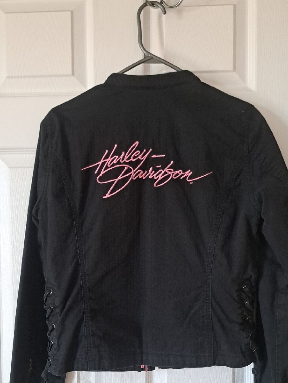 Harley-Davidson Black Utility Jacket with Pink Accents - Picture 2 of 5